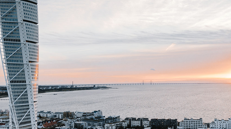 Sveriges tredje största stad och Skånes pärla erbjuder en fantastisk stadsbild med både välbevarat gammalt och modernt nybyggt. Foto C-G Kesselman.