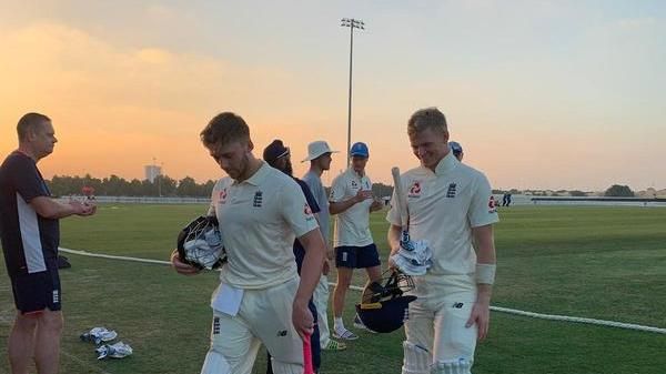 Joe Clarke and Sam Billings ended the day unbeaten. Photo: Getty Images