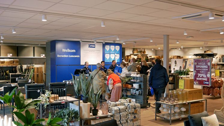 JYSK Beneden-Leeuwen winkel (2).jpg