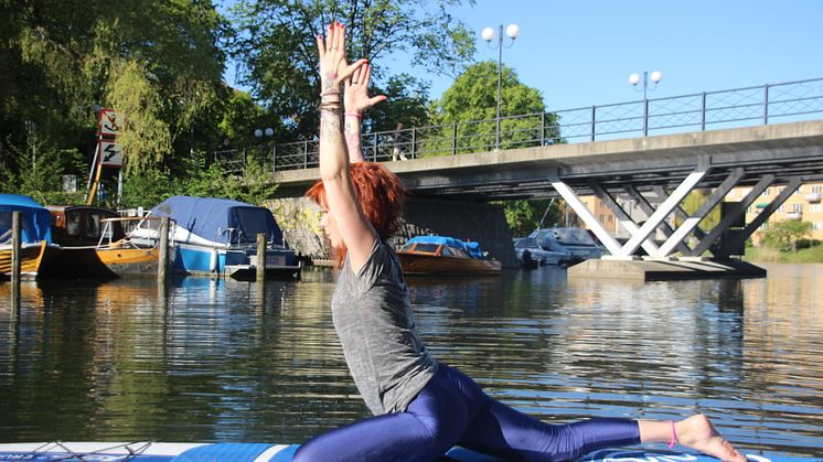 Utomhusyoga och SUP-yoga i hela sommar-sverige!