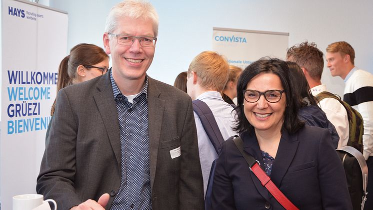 Herr Piekenbrock (Cairo AG) und Frau Prof. Dr. Daglioglu (Präsidentin HdWM) bei der HdWM-Karrieremesse.