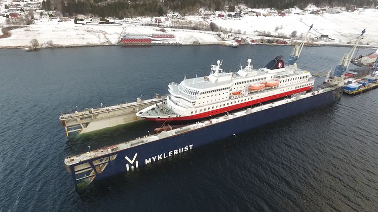 MS Richard With in Myklebust Yard to install new engines and large batteries, making the ship hybrid powered. Photo: Myklebust Yard