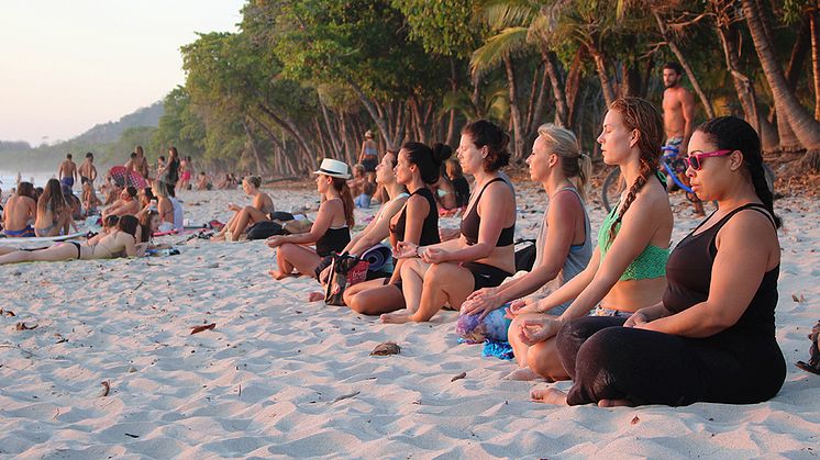 Så ser svenskarna på yogis och gymmare: ​Harmoniska och flummiga eller fåfänga och macho