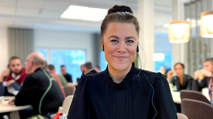 Sara Lundberg personalstrateg på PiteEnergi föreläser om vikten av att motverka kränkande särbehandling