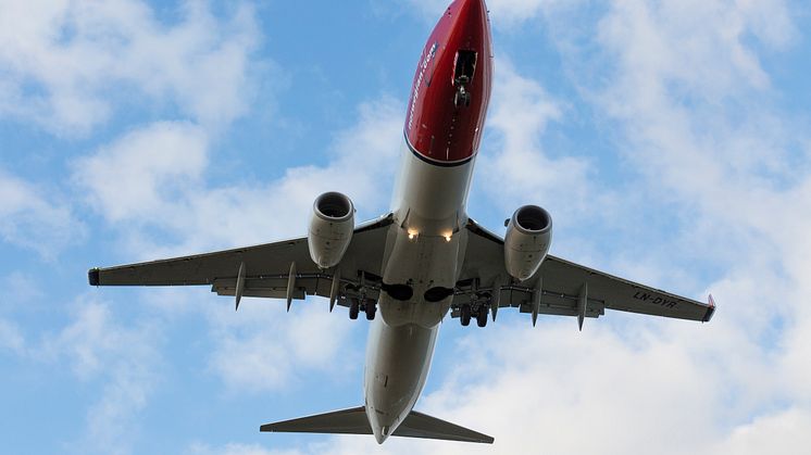 Norwegian reports passenger growth and high load factor in April 