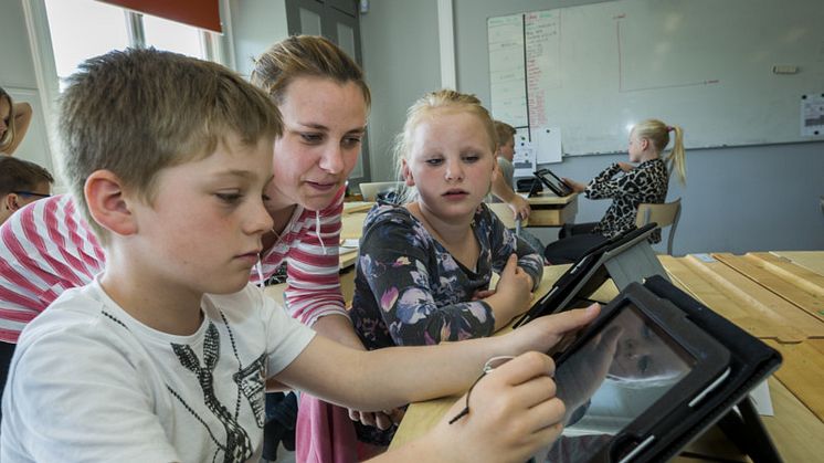 Det kan vara svårt för lärare att uppfatta vilka kunskaper eleverna har i programmering när de möts i årskurs 7 och ofta kommer från olika skolor. Bild: Mostphotos/Michael Folmer