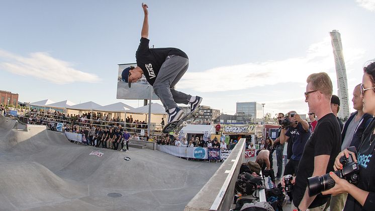 Regnväder ändrar tävlingsschemat för skatetävlingen Ultra Bowl 