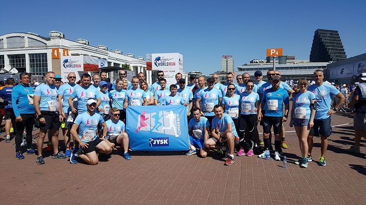  40 PRACOWNIKÓW JYSK NA CHARYTATYWNYM BIEGU WINGS FOR LIFE WORLD RUN