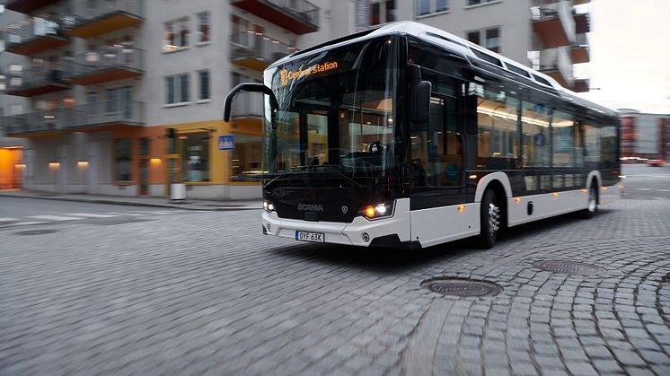 Ensimmäiset uudet täyssähköiset Scania Citywide linja-autot tulevat Lahteen
