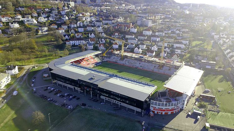 Brann stadion har ny tribune til sesongstart. 