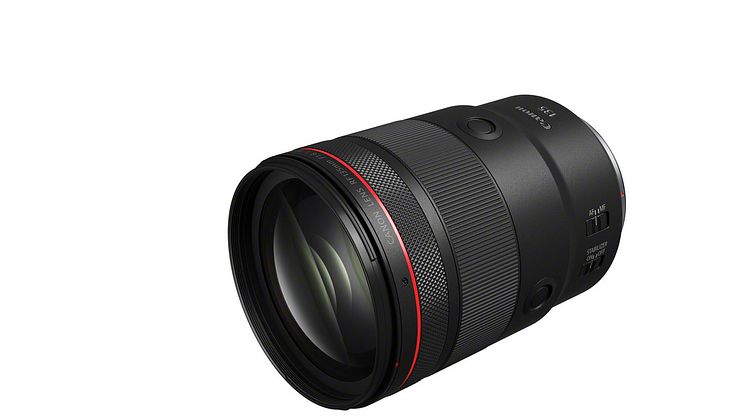 RF 135mm F1.8L IS USM