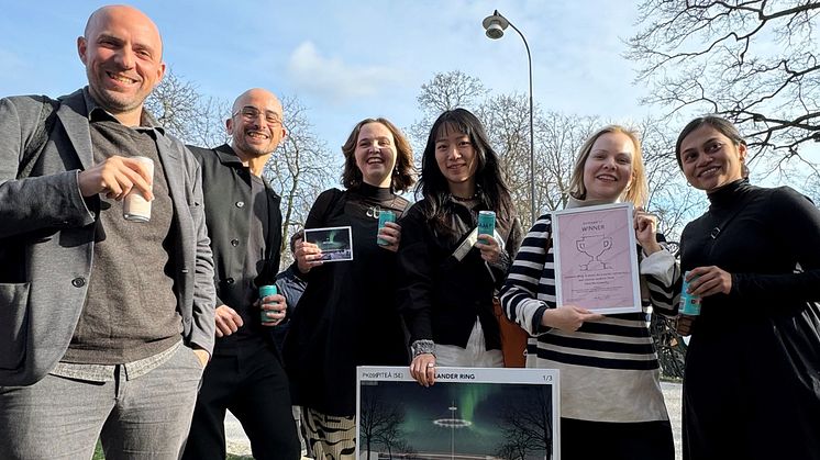 Det vinnande teamet bakom Solander Ring (från vänster Jacopo Gennari Feslikenian, Giacomo Gallo, Agnese Marcigliano, Xinyi Xiang, Nancy Smolka, Ishaani Paresh Shah). Foto: Florian Steiner.