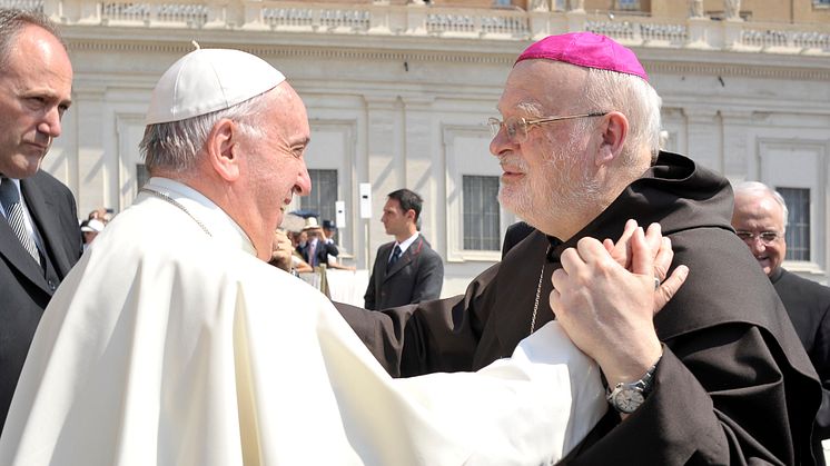 Påve Franciskus med biskop Anders Arborelius