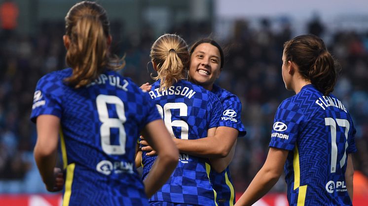 Magdalena Eriksson, lagkapten i Chelsea FC Women, jublar efter ett mål.