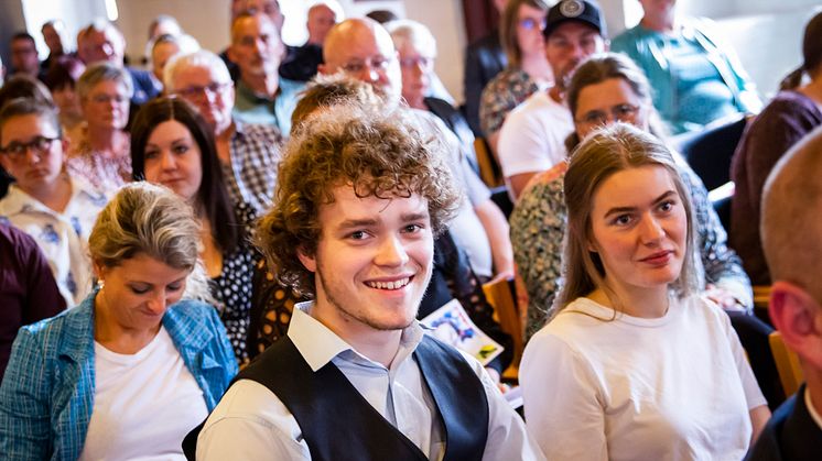 Torsdag aften blev der uddelt 27 legater til talentfulde faglærte unge. Foto // Ulrik Burhøj Jepsen