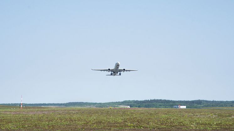 Aircraft during take off at Stockholm Arlanda Airport. Photo: Victoria Ström