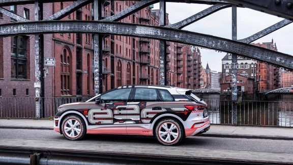 Eldrivna Audi Q4 e-tron med premiär i mitten av april