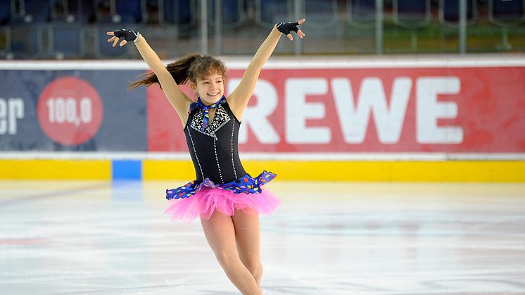 HOLIDAY ON ICE stellt neue Show SUPERNOVA in Hannover vor