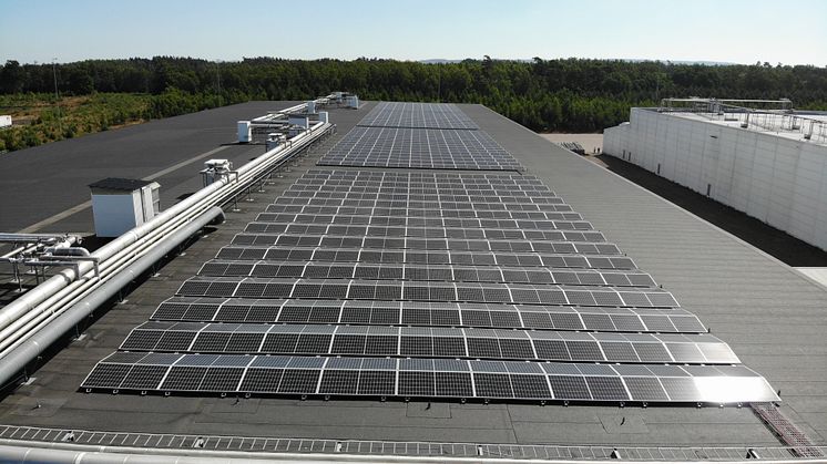 Martin & Servera dubblerar produktionen av solenergi med ny solcellsanläggning i Halmstad