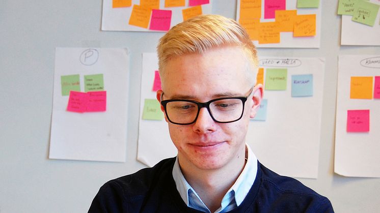 Alexander vill kombinera passion med UX-design