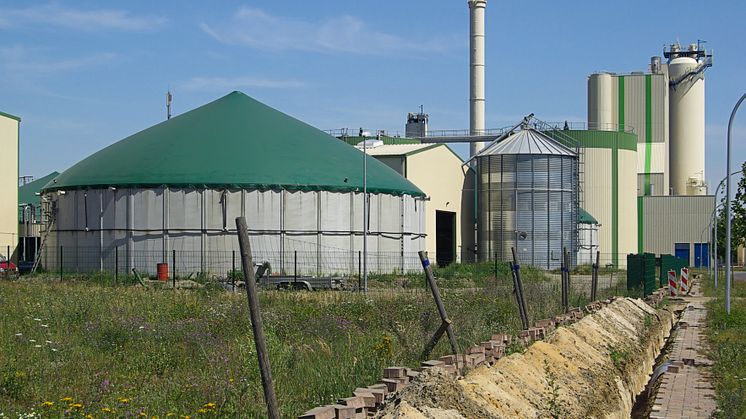 338841-biogasanlage-biogas-plant-19