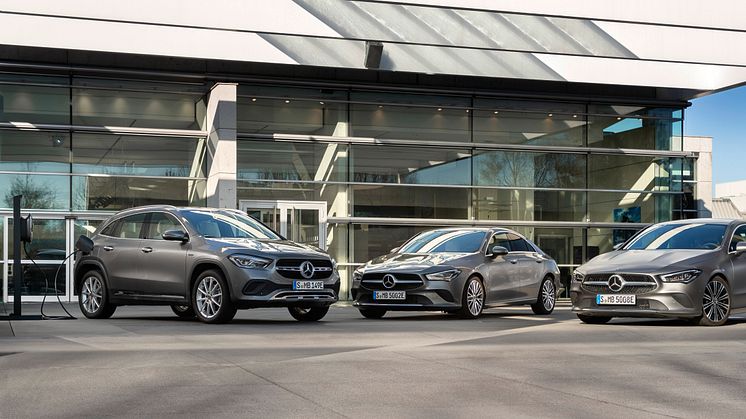 Tre nya laddhybrider i kompaktklassen från Mercedes-Benz