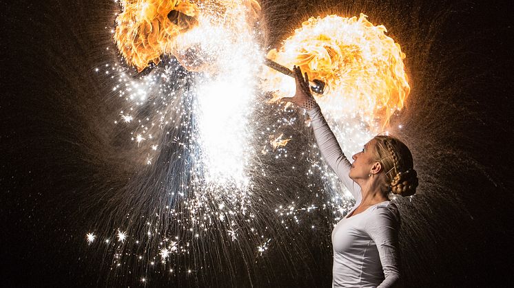 För att skapa dialog kring den nya aktivitetsparken på Björkås bjuder Förbo in till ljusfest