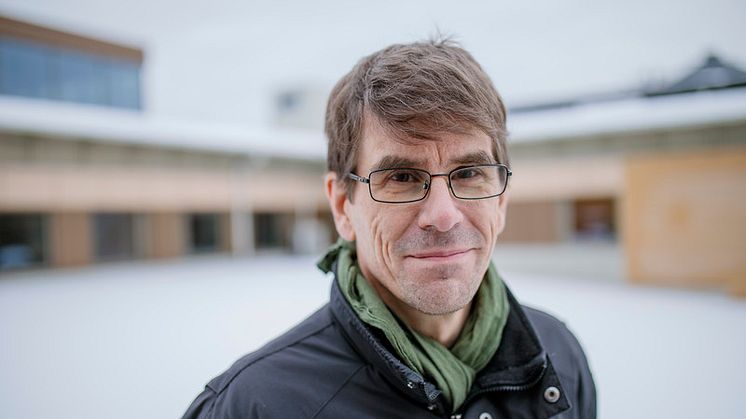Professor Thomas Olofsson. Foto: Mattias Pettersson