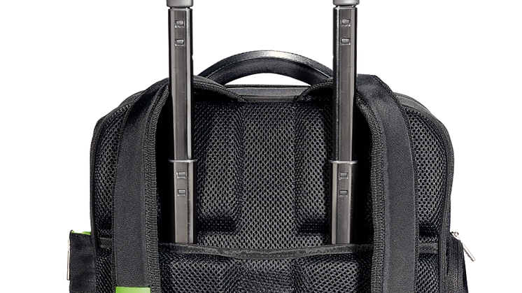 Smart Traveller ryggsäck - fastsatt på trolley väska