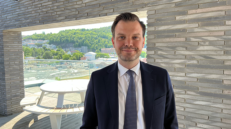 VIKTIG LEDD: Advokat og partner, Andreas Jarbø, blir et viktig ledd i å utvikle PwC som forretningsadvokatfirma. Foto: PwC
