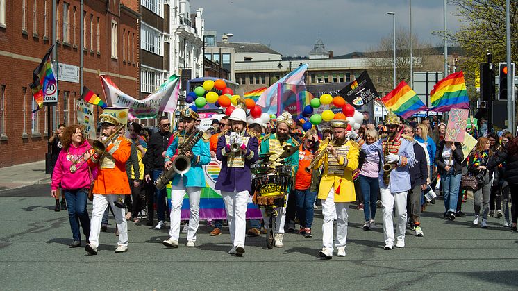 ​Over the Rainbow – hundreds enjoy Bury Pride