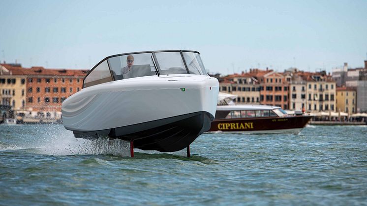 Candela C-8, the first hydrofoiling electric daycruiser, will debut in Venice on Friday, May 27.