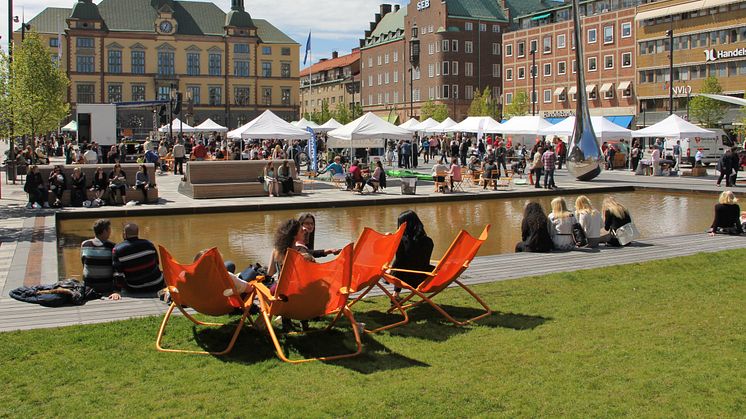 Eskilstuna tilldelas nu utmärkelsen Årets Fairtrade City för sitt stora engagemang och samverkan med lokala aktörer. Foto: Eskilstuna kommun.