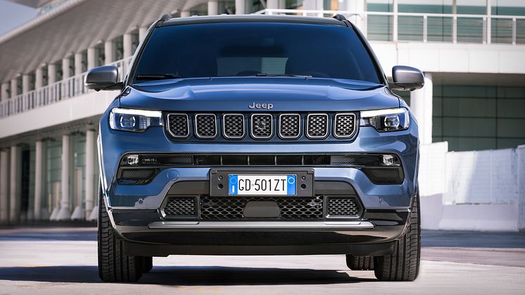 Jeep Compass 80th Anniversary. Bilen er vist med ekstraudstyr.