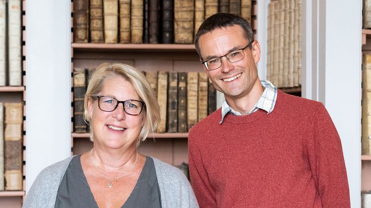 Pristagarna Karin Hassan Jansson och Jonas Lindström undervisar och forskar vid historiska institutionen vid Uppsala universitet.