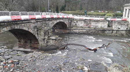 ​Rebuilding work re-starts on Summerseat bridge