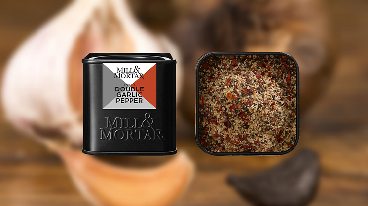 En utav Mill & Mortar's utsökta kryddblandningar Double Garlic Pepper