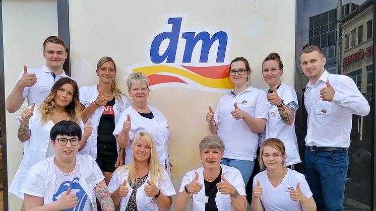 Ab dem 27. Juni ist das Team vom neuen dm-Markt in Neubrandeburg für die Kunden da