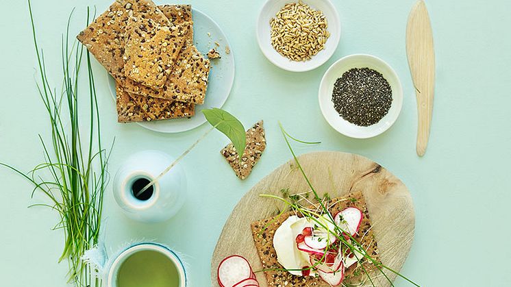 Nyhet! Helios lanserer Knekkebrød med havre & Chia, økologisk fullkorn.