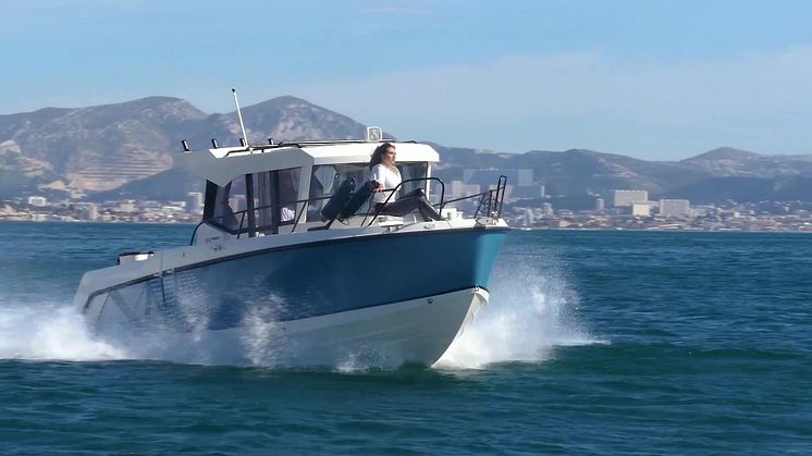 Quicksilver 805 Pilothouse