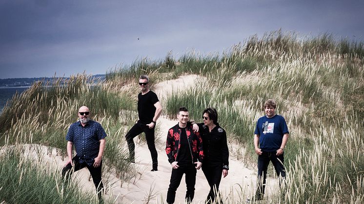 Gyllene Tider på stranden i Tylösand. Fotograf: Anders Roos.