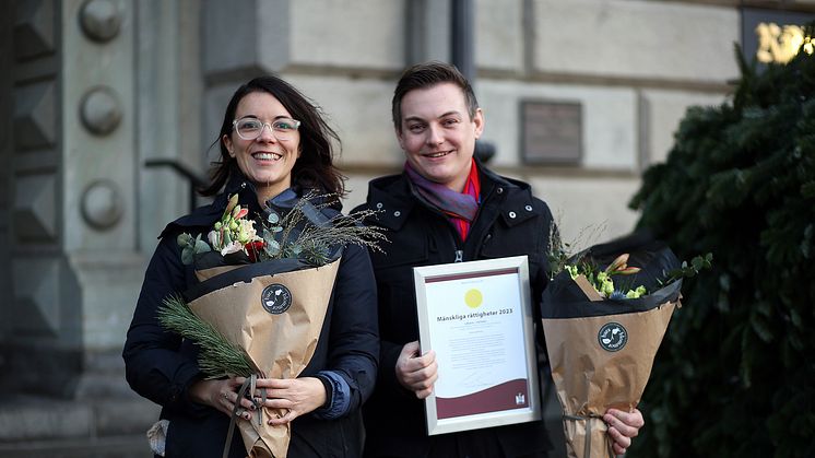 Miryam Donzelli och Joakim Månsson Bengtsson tog emot priset som företrädare för Läkare i världen