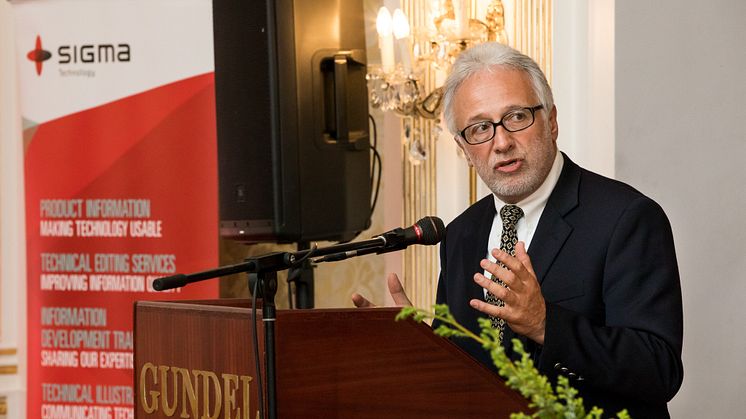 Dr. András Guttman at the Gran Prize Gala Dinner. Photo credit: Csaba Molnár