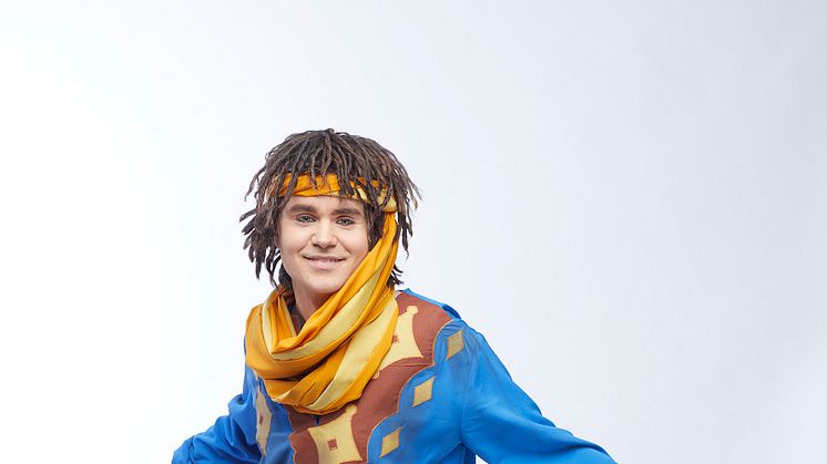 Charlie Grönvall som Aladdin