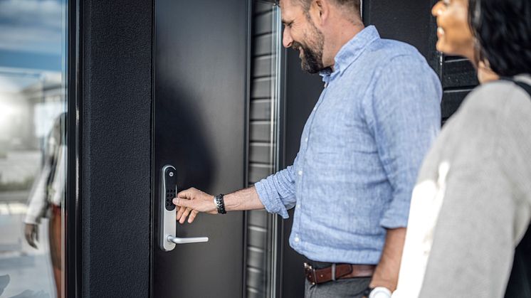 När kunden själv får välja är de digitala låsen en vinnare i 9 fall av 10. Det visar aktuella försäljningssiffror från Yale och ASSA ABLOY.