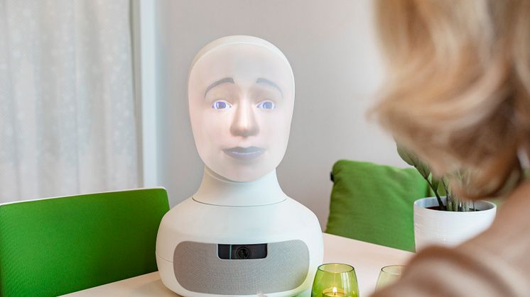 Upplands-Bro första kommunen i världen att rekrytera fördomsfritt med social AI-robot