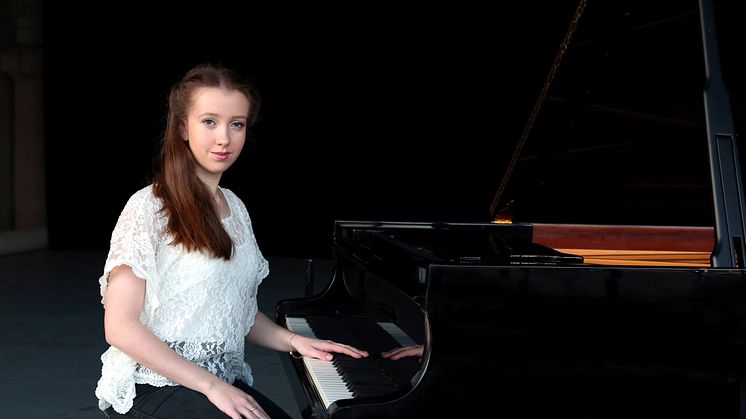 Alice Power, pianosolist