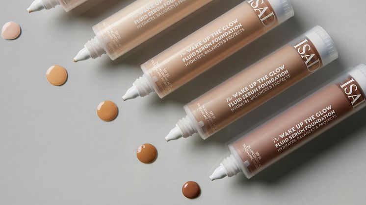 IsaDora launches microbiome-friendly serum foundation with probiotics for a natural glow.