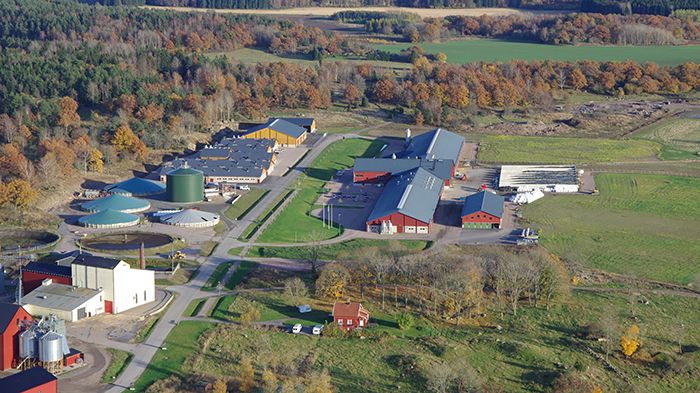 Flygbild över Lövsta lantbruksforskning vid SLU. Fotograf: Pereric Öberg, Aerobilder