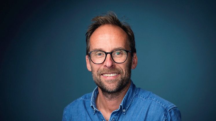 Cappelen Damm har ansatt Aslak Sletten som ny direktør for merkevare, markedsføring og kommunikasjon. Foto: Torgeir Haugaard